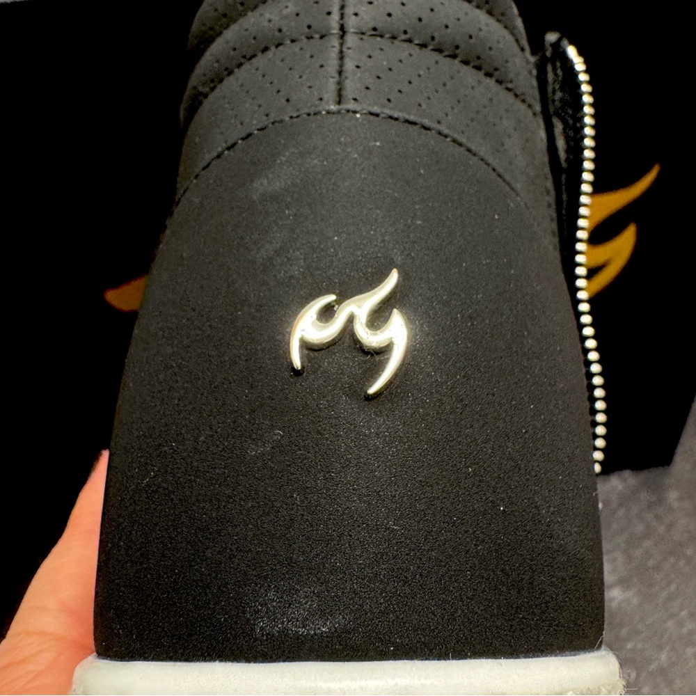 Fuego Dance Hidden Wedge Sneaker - Picture 9 of 14